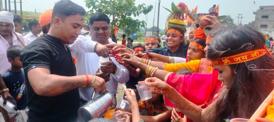 रामगढ़:हरिकीर्तन से क्षेत्र में भक्तिमय माहौल बनता हैं युगेश… – Vananchal 24TV Live – वनांचल 24TV लाइव