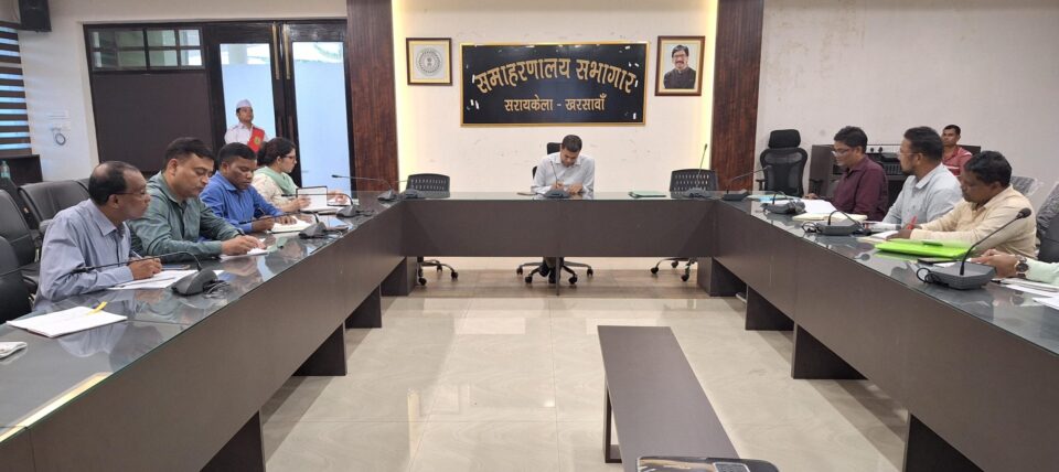 शत प्रतिशत आंगनबाड़ी केंद्रों तथा विद्यालयों में पेयजल एवं शौचालय व्यवस्था सुदृढ़ करने के दिए निर्देश… – Vananchal 24TV Live – वनांचल 24TV लाइव