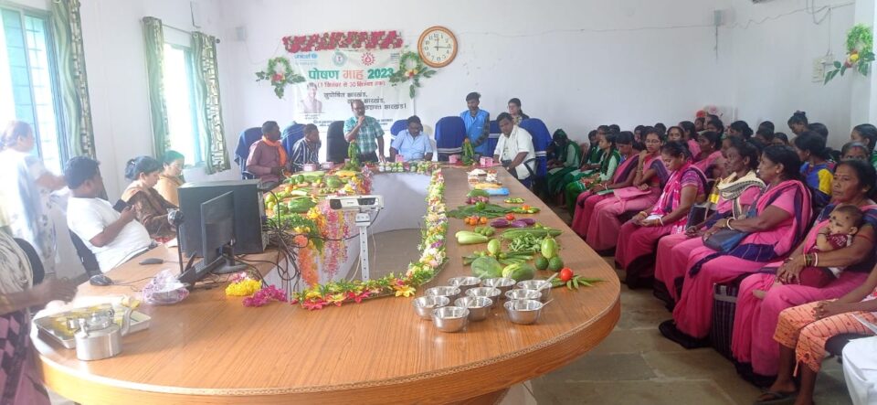 प्रखंड सभागार में पोषण माह का हुआ आयोजन, एसडीएम के द्वारा पोषण जागरूकता रथ को प्रखंड परिसर से रवाना किया … – Vananchal 24TV Live – वनांचल 24TV लाइव