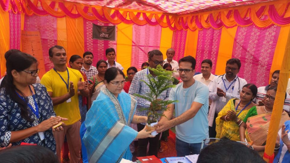 प्रखंड स्तरीय स्वास्थ्य मेला का विधायक ने किया शुभारंभ… – Vananchal 24TV Live – वनांचल 24TV लाइव