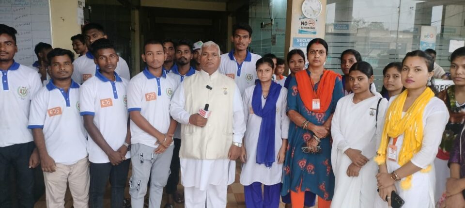 जमशेदपुर:नैतिक शिक्षा से युवाओं को मिलेगी दिशा-भगवान भाई… – Vananchal 24TV Live – वनांचल 24TV लाइव