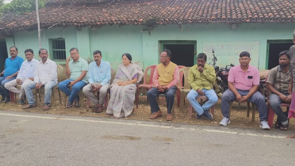 20 सूत्री अध्यक्ष सह JMM वरिष्ठ नेता शक्तिपद महतो का शवयात्रा में शामिल हुए आम से खास तक… – Vananchal 24TV Live – वनांचल 24TV लाइव