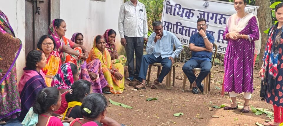 सरायकेला:डीएलएसए के तत्वावधान डोर तो डोर विधिक जागरूकता शिविर का किया गया आयोजन… – Vananchal 24TV Live – वनांचल 24TV लाइव