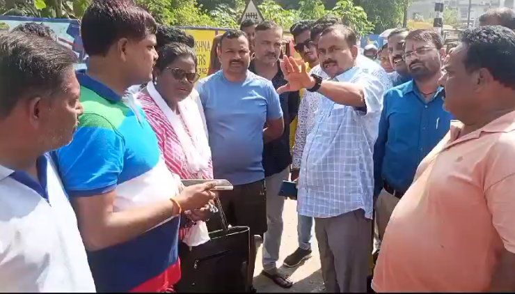 जमशेदपुर:कचरे के ढेर को साफ कर जल्द ही वहां पार्क का निर्माण किया जाएगा… – Vananchal 24TV Live – वनांचल 24TV लाइव