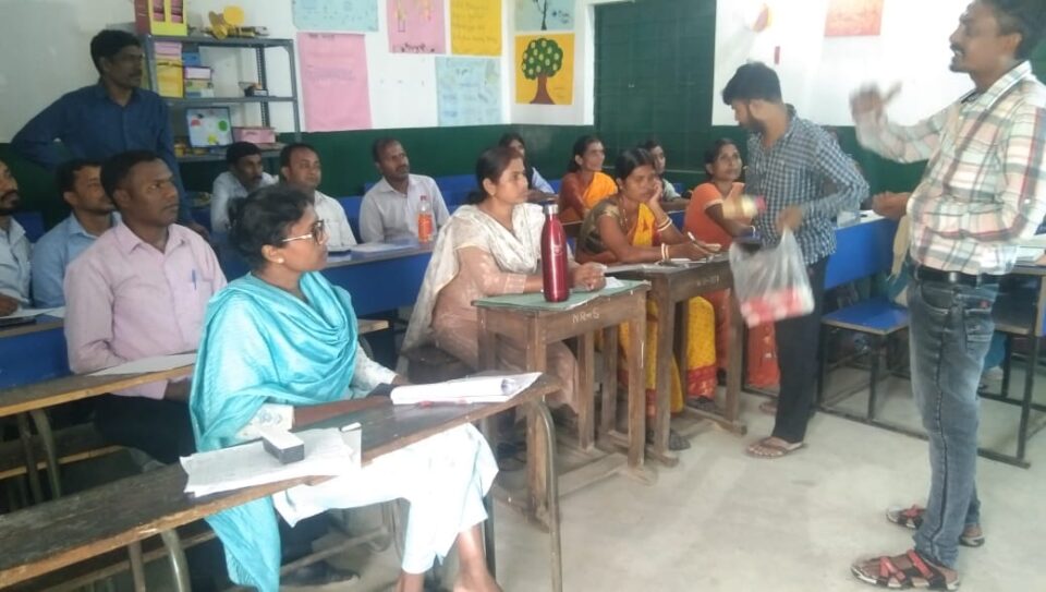 एनआर डिस्ट्रिक्ट सीएम स्कूल ऑफ़ एक्सीलेंस सरायकेला में विद्यालय प्रबंधन समिति के सदस्यों के प्रशिक्षण का हुआ समापन… – Vananchal 24TV Live – वनांचल 24TV लाइव