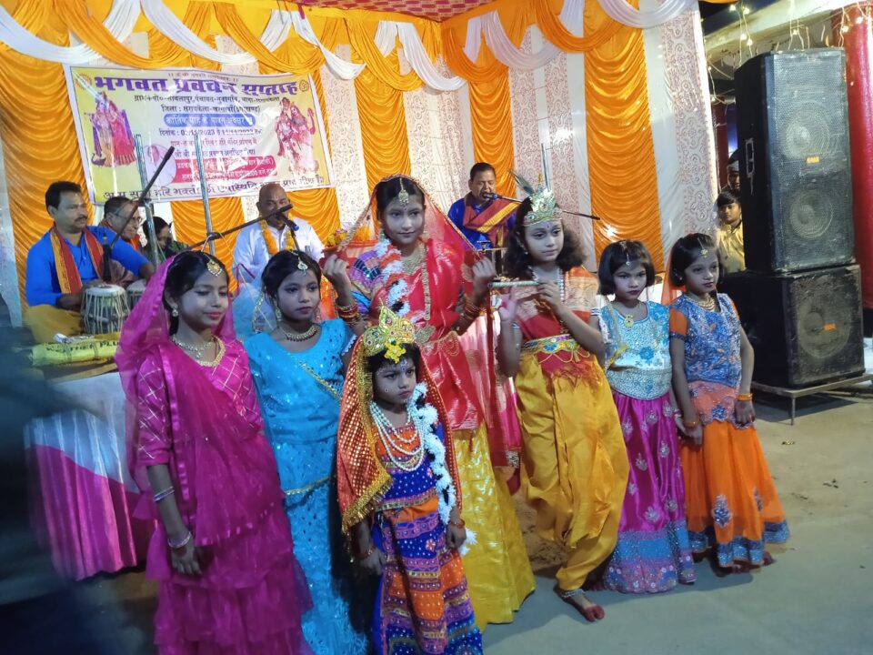 सरायकेला:साप्ताहिक भागवत प्रवचन के चौथे दिवस पर नंद उत्सव की बही बयार…